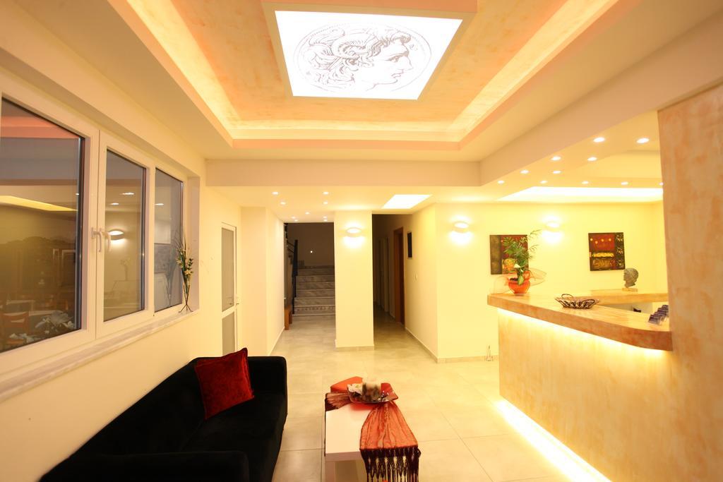 Hotel Alexandros نيوي بوروي المظهر الخارجي الصورة